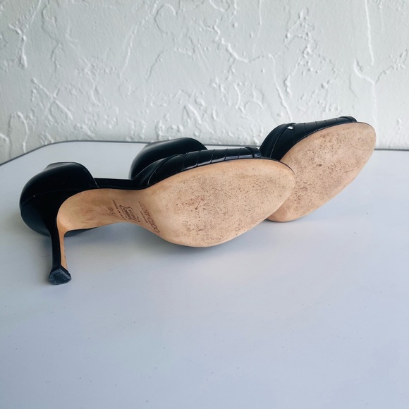 Jimmy Choo Black Patent Leather Women's Heels
MOVING SALE🎈OPEN TO OFFERS - Picture 15 of 15